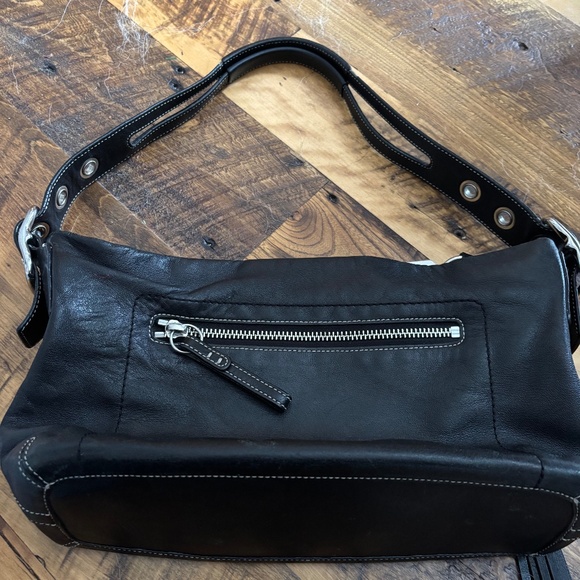 Coach Woman’s Shoulder Zip Closure Hobo Purse Black H0678-F01417 - Picture 11 of 11